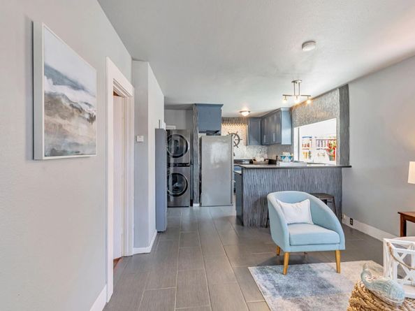 722 Cayuga Street, Santa Cruz CA 95062