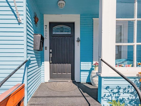 722 Cayuga Street, Santa Cruz CA 95062