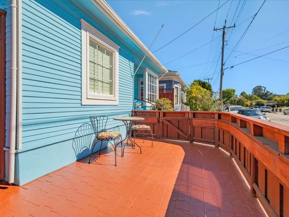 722 Cayuga Street, Santa Cruz CA 95062