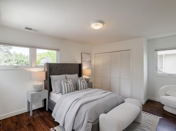 2051 Gordon Avenue, Menlo Park CA 94025