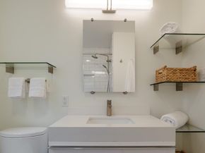 2051 Gordon Avenue, Menlo Park CA 94025