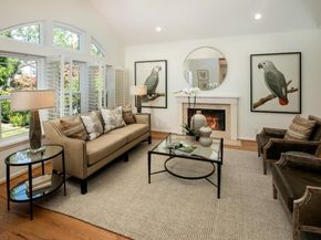 560 9th Avenue, Menlo Park CA 94025