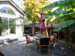 560 9th Avenue, Menlo Park CA 94025