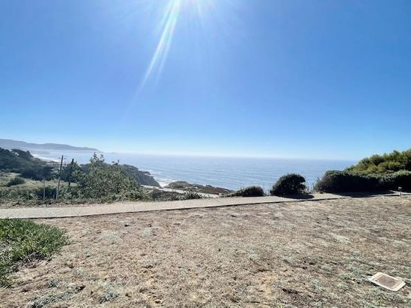 5007 Palmetto Avenue 37, Pacifica CA 94044