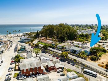 102 W Cliff Drive