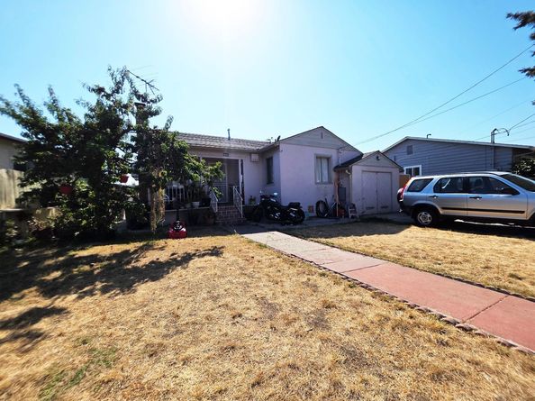 22133 Peralta Street, Hayward CA 94541