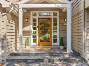 100 Vaquero Way, Redwood City CA 94062