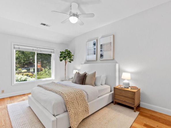 100 Vaquero Way, Redwood City CA 94062