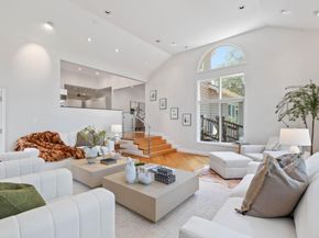100 Vaquero Way, Redwood City CA 94062