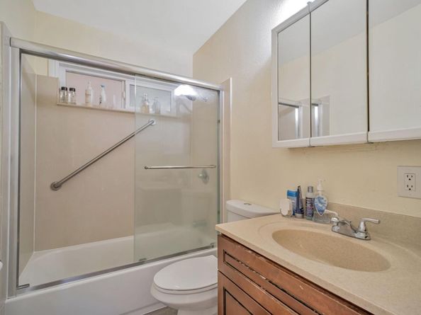 14997 Edgemoor Street, San Leandro CA 94579