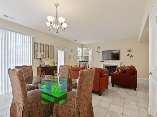 26 Oliveira Loop, Freedom CA 95019