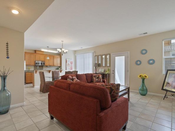 26 Oliveira Loop, Freedom CA 95019