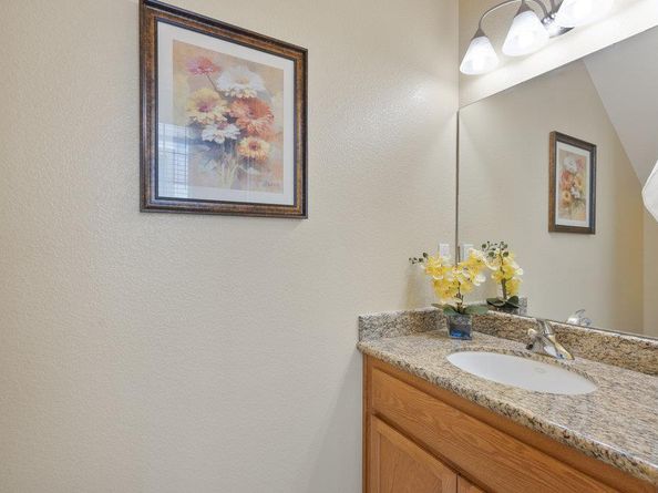 26 Oliveira Loop, Freedom CA 95019