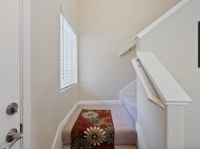 26 Oliveira Loop, Freedom CA 95019