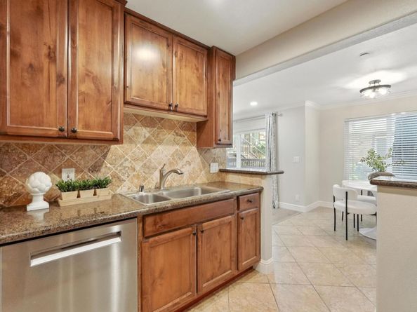 2580 Homestead Road 4101, Santa Clara CA 95051