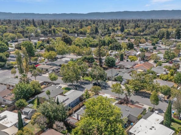 1430 Hill Avenue, Menlo Park CA 94025