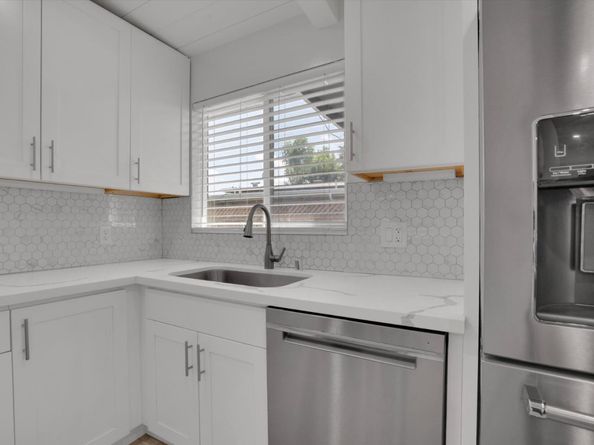 1430 Hill Avenue, Menlo Park CA 94025