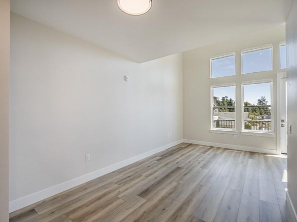121 Aptos Village Way 1, Aptos CA 95003