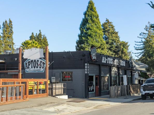 121 Aptos Village Way 1, Aptos CA 95003