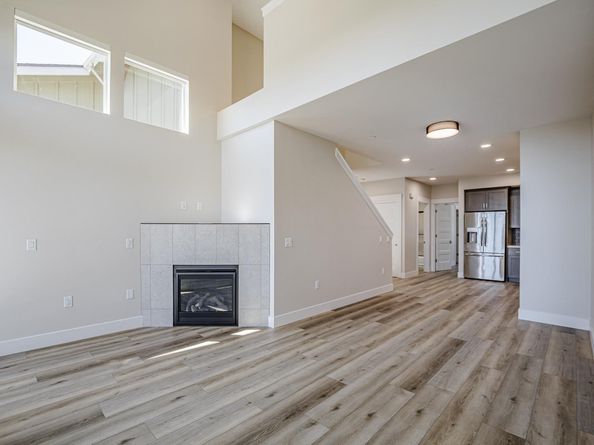 121 Aptos Village Way 1, Aptos CA 95003