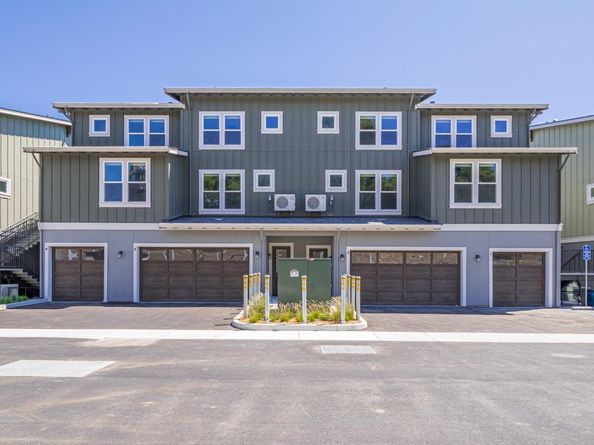 121 Aptos Village Way 1, Aptos CA 95003