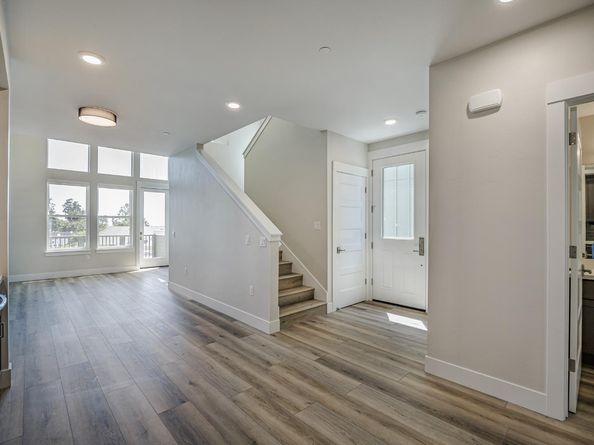 121 Aptos Village Way 1, Aptos CA 95003