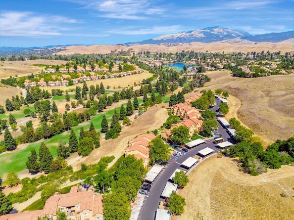 775 Watson Canyon Court 240, San Ramon CA 94582
