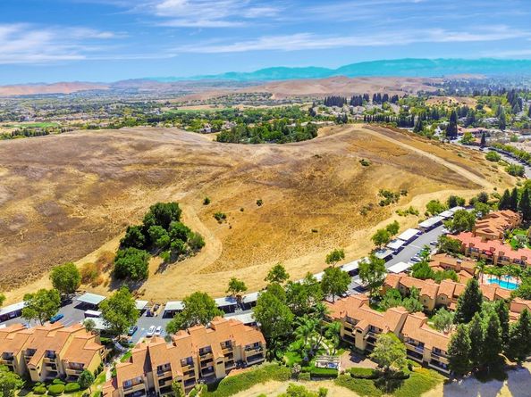 775 Watson Canyon Court 240, San Ramon CA 94582