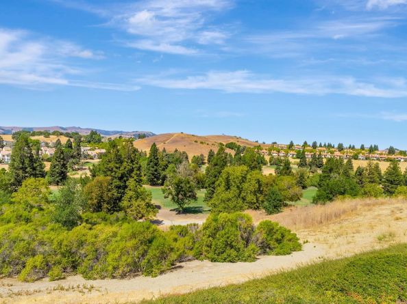 775 Watson Canyon Court 240, San Ramon CA 94582