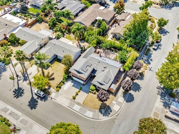 1798 Barcelona Avenue, San Jose CA 95124