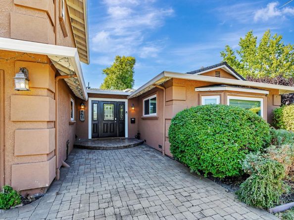 1798 Barcelona Avenue, San Jose CA 95124