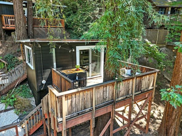 9540 E Zayante Road, Felton CA 95018