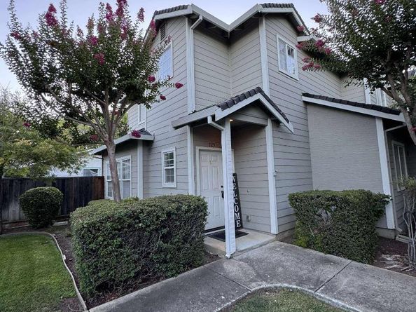 225 Spring Avenue, Morgan Hill CA 95037