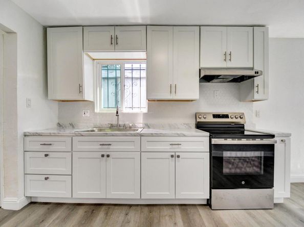 652 2nd Street, Richmond CA 94801