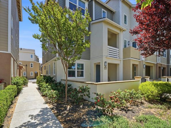 176 E Main Avenue, Morgan Hill CA 95037