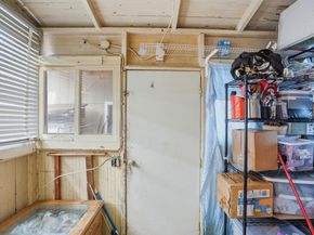 Undisclosed Address #ML82041316, Oakland CA 94605