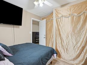 Undisclosed Address #ML82041316, Oakland CA 94605