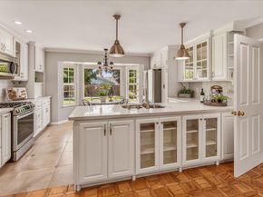 12180 SARAGLEN Drive, Saratoga CA 95070