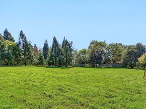 12575 Foothill Avenue, San Martin CA 95046