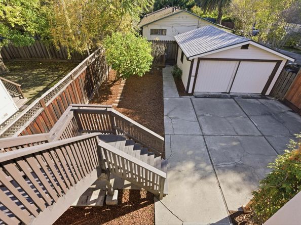 566 Addison Avenue, Palo Alto CA 94301