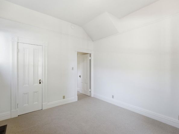 566 Addison Avenue, Palo Alto CA 94301