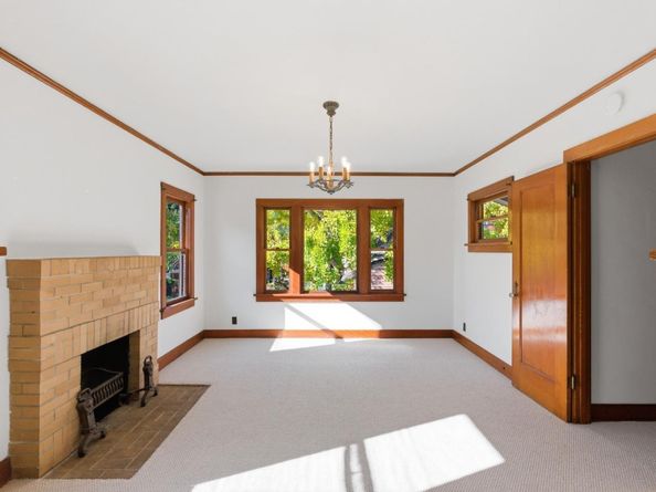 566 Addison Avenue, Palo Alto CA 94301