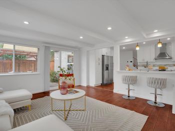 3305 San Carlos Way