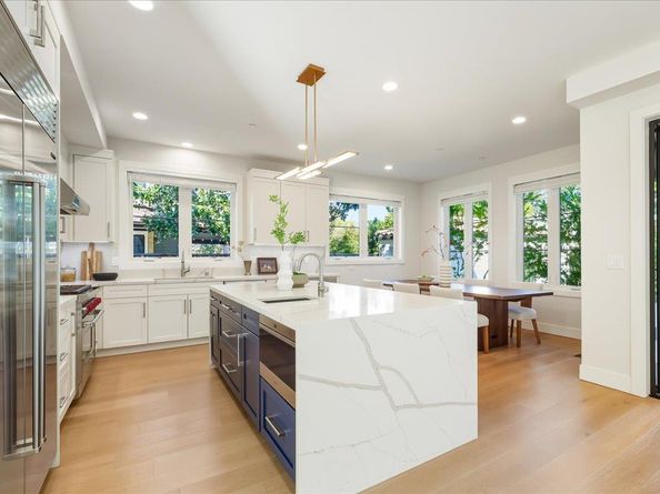 1991 Middlefield Road, Palo Alto CA 94301