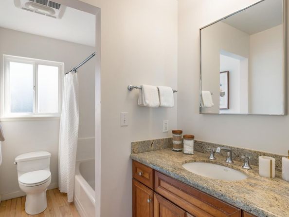 461 Burgess Drive 4, Menlo Park CA 94025