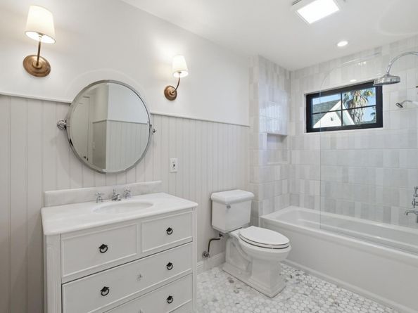 203 Santa Clara Avenue, Redwood City CA 94061