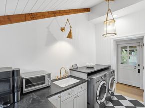 203 Santa Clara Avenue, Redwood City CA 94061