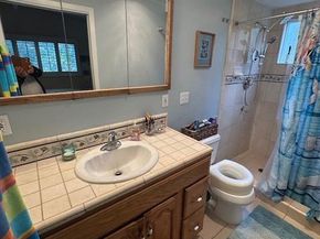 525 Wellington Drive, San Carlos CA 94070