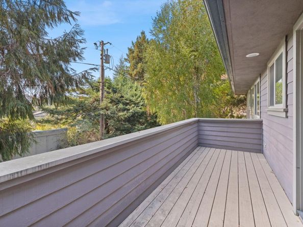 33 Edgewood Way, Santa Cruz CA 95060