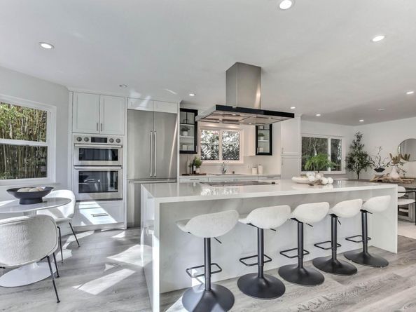 649 Eighth Avenue, Menlo Park CA 94025